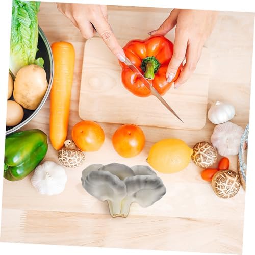 Amosfun Realistic Fake Mushroom Photo Prop Decoration