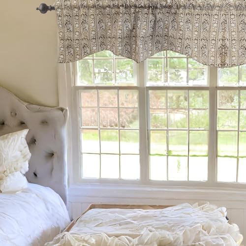 DaDa Bedding Moroccan Paisley Valance 18x52