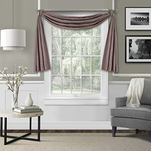 Elrene Home Fashions Leila Matelasse Beaded Valance