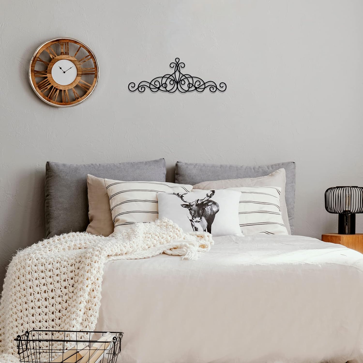Zhengmy Black Metal Scroll Wall Art Decor