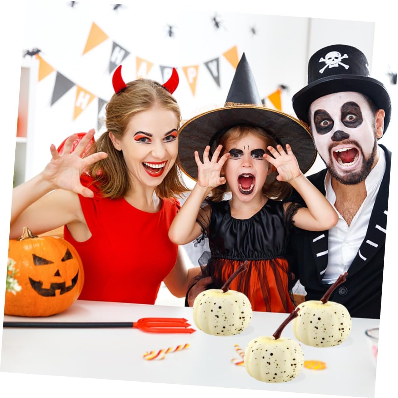 Garneck 20pcs Mini Artificial Pumpkins for Halloween Decorations