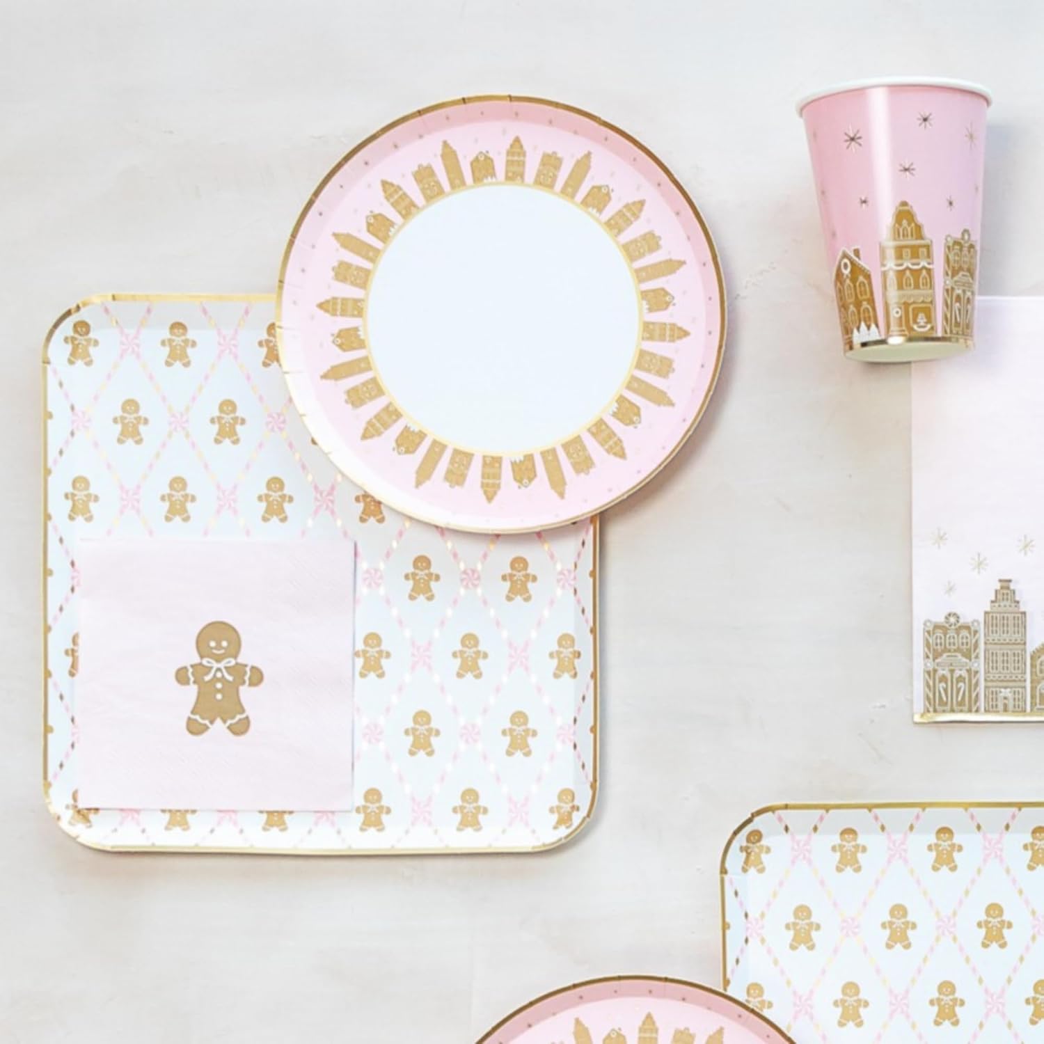 Bonjour Fete Pink Gingerbread Paper Plates 8 In Pack Of 8