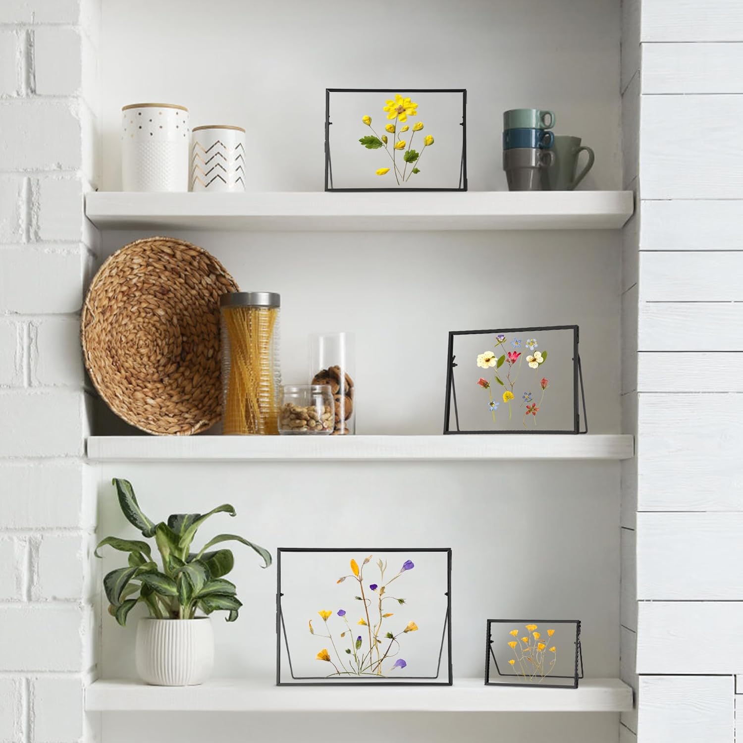 Handmade Glass Flower Frame with Brass Edges 4x6 Inch