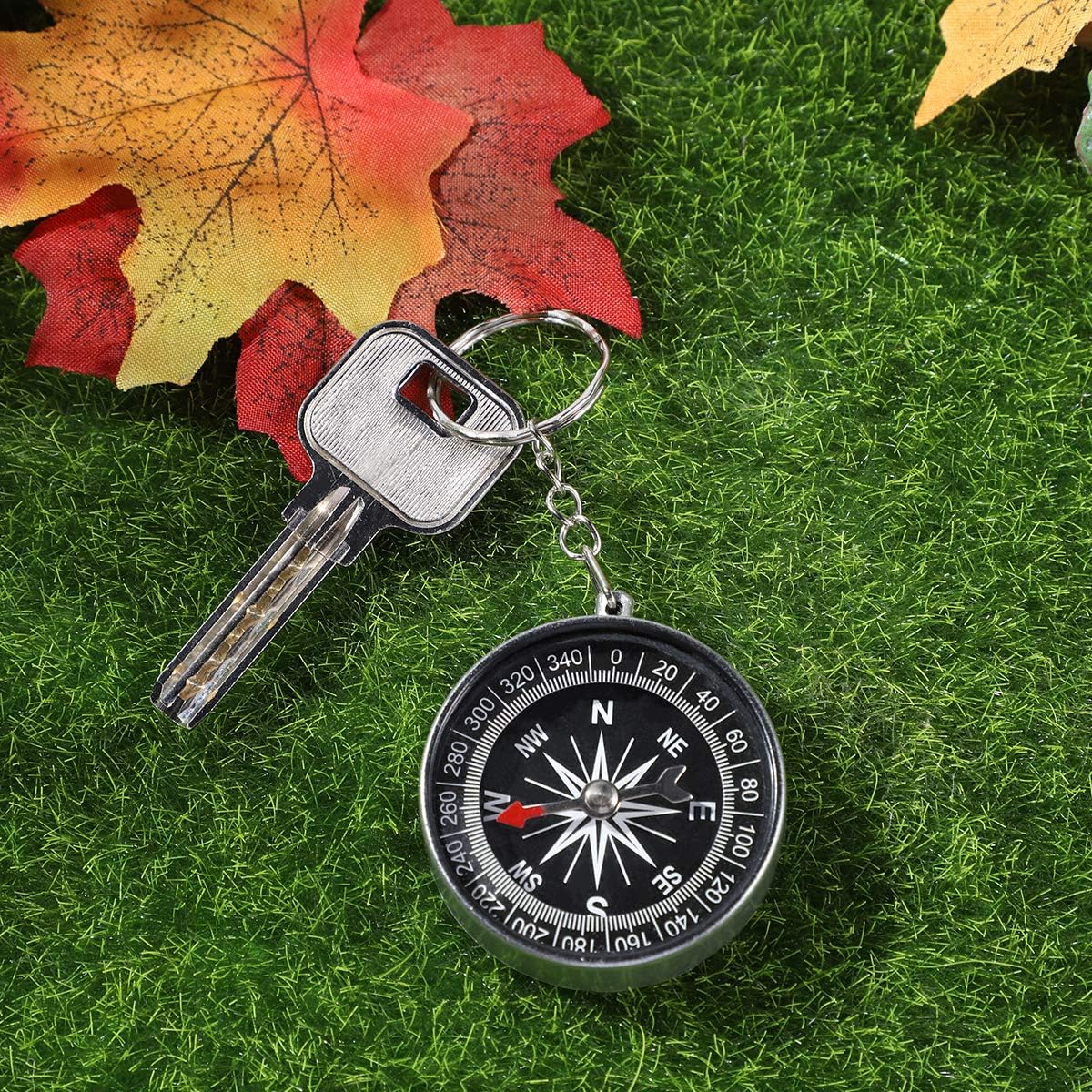 Toyvian 12Pcs Alloy Compass Keychain - Silver Pirate Themed Travel Keychain